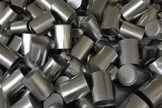    Как правильно — аллюминий или алюминий?