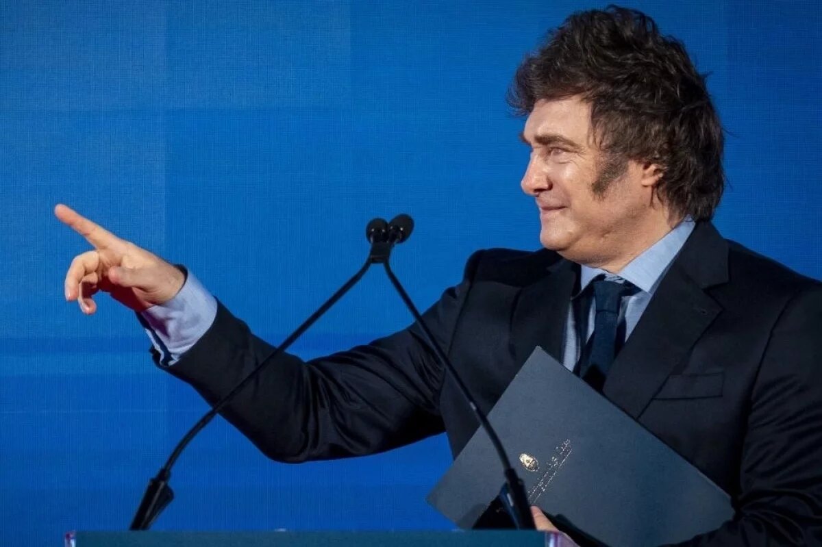    Хавьер Милей.