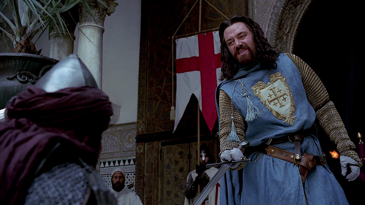 Киновоплощение образа Ги де Лузиньяна. Здесь и далее тексту размещены кадры из фильма из «Царство небесное» (Производство: США, Великобритания и Германия. 2005 год; режиссёр – Ридли Скотт, автор сценария – Уильям Монахан). В роли Ги де Лузиньяна – новозеландский актёр венгерского происхождения Мартон Пол Чо́каш