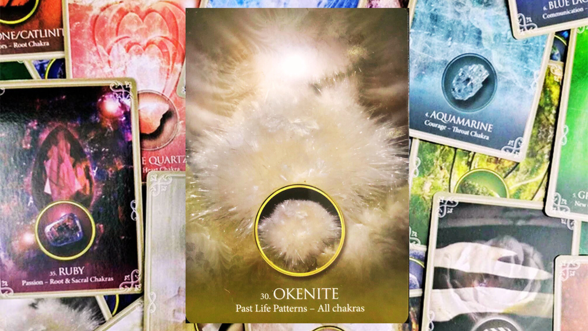 Окенит. Photo «Eternal Crystals Oracle» Jade-Sky.