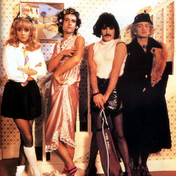     Обзор: «Запретные клипы 80-х: почему их не пустили в эфир?»