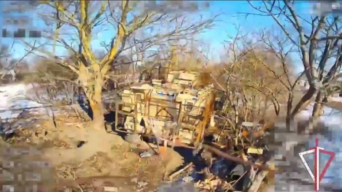    Спецназ Росгвардии уничтожил бронетранспортер ВСУ в Курской области