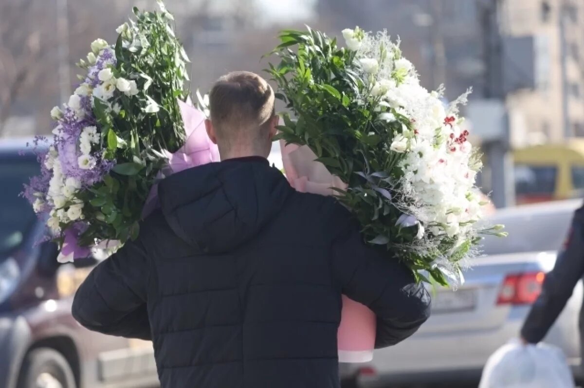    Эксперты подсчитали, сколько волгоградцы потратят на подарки к 8 Марта