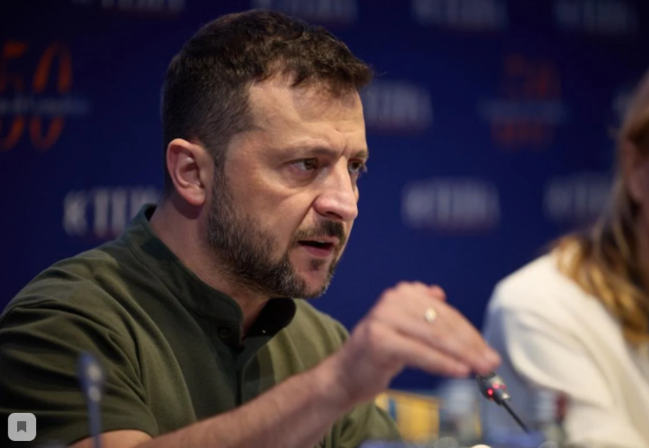    Зеленский потребовал от подчинённых обеспечить ясность по американской военной помощи