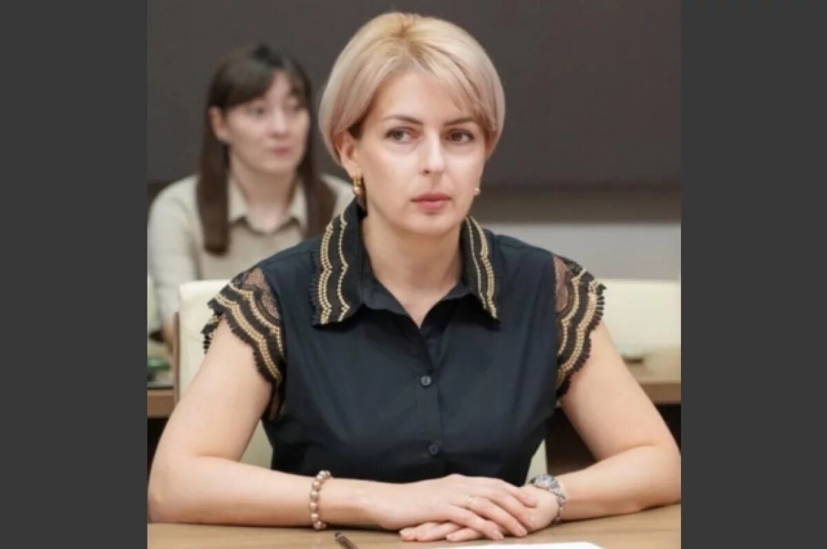    Экс-главе минтруда Северной Осетии Алине Айдаровой дали условный срок