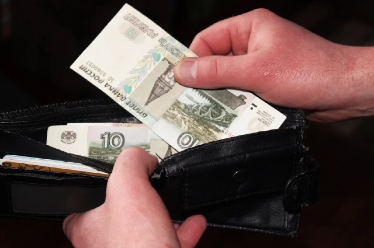    В Ярославской области средняя зарплата составляет почти 65 тысяч рублей