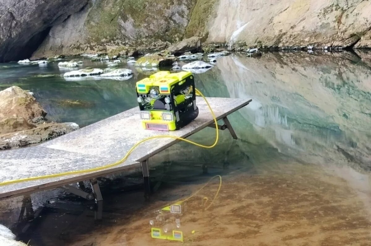    В Башкирии изучают озеро у пещеры Шульган-Таш с помощью подводного дрона