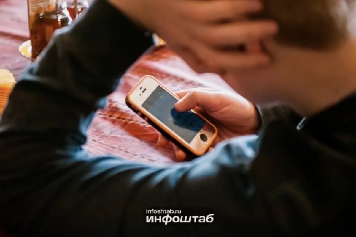    Мигранту запретили въезд в Астрахань из-за связи с украинскими силовиками