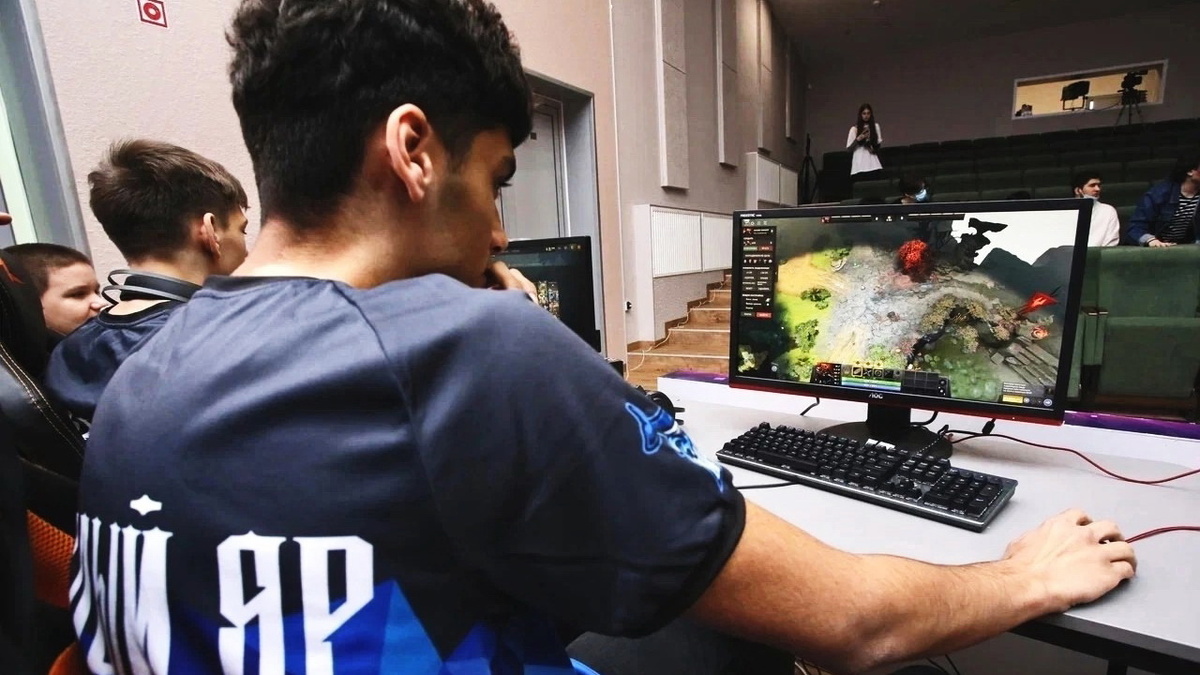    Цифровой спорт выходит на новый уровень: опыт Сургутского района станет основой для всероссийских пособий