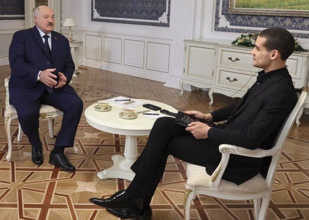    Лукашенко обвинил Зеленского в разрушении Украины и обнищании украинцев