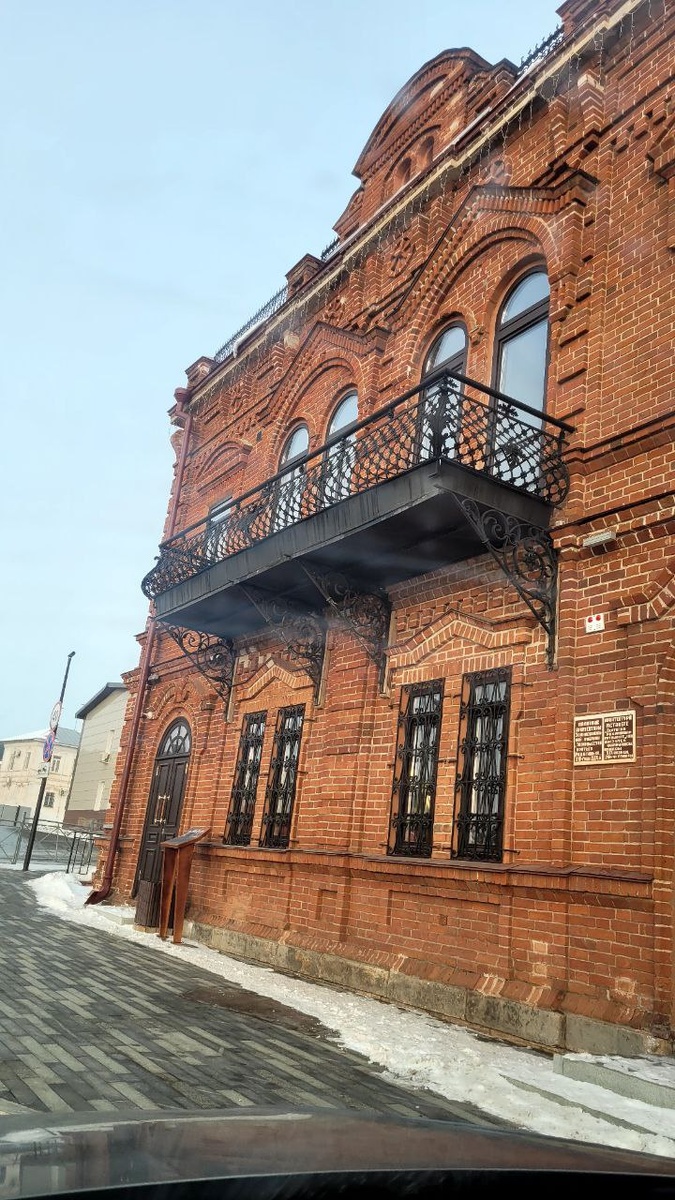 Старинный особняк Родыгиных (краеведческий музей), Братья Комаровы (основатели войлочно-валяльного производства), Шуховская башня на территории фабрики