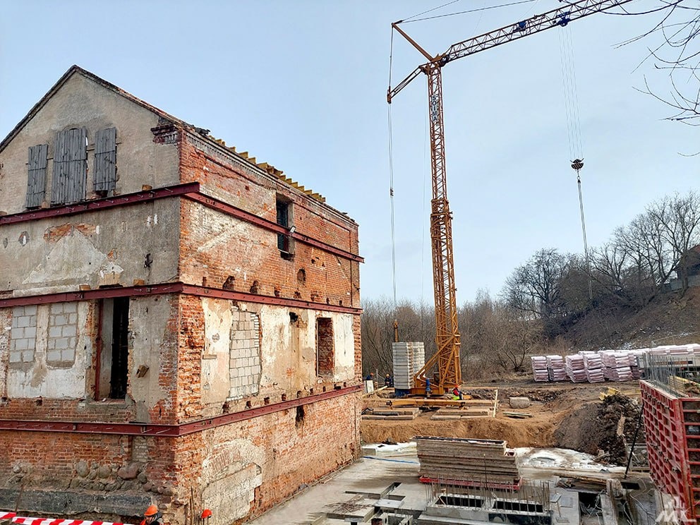 Листайте вправо, чтобы увидеть больше изображений