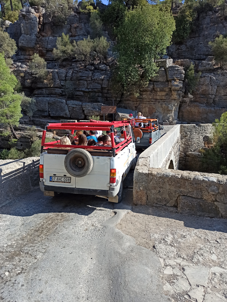 Узкая переправа