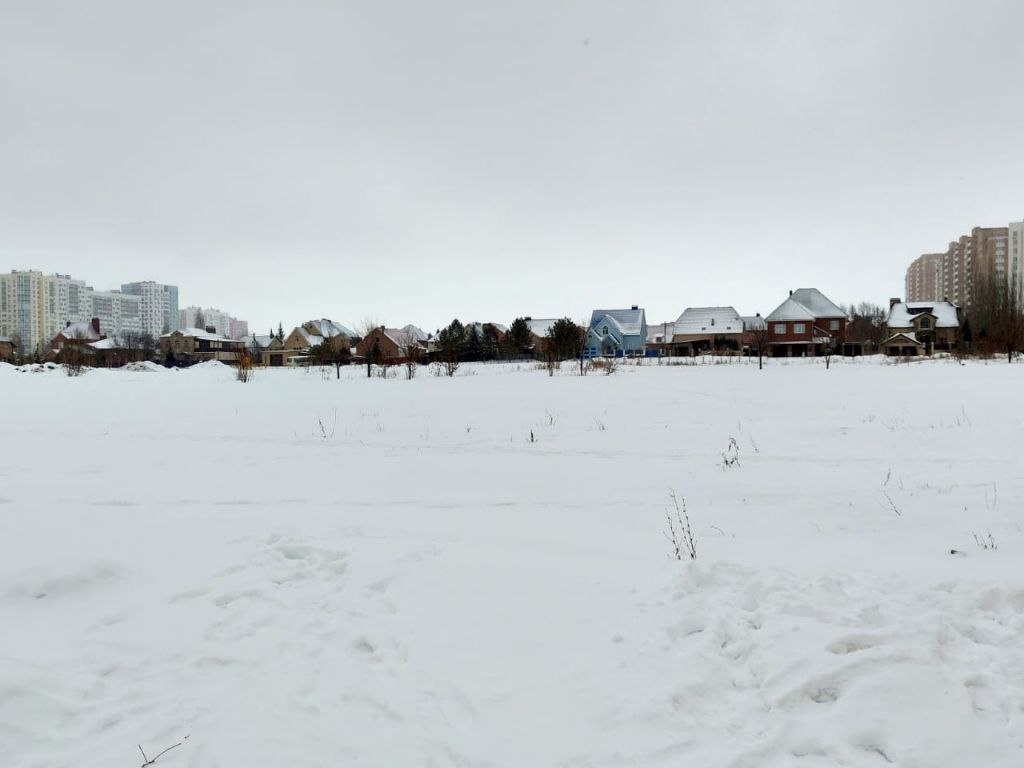    На пустыре на улице Салмышской в Оренбурге, который арендуют за почти 73 млн рублей, появится медицинский кластер