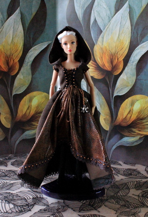 Кости и череп - самое то для некроманта.