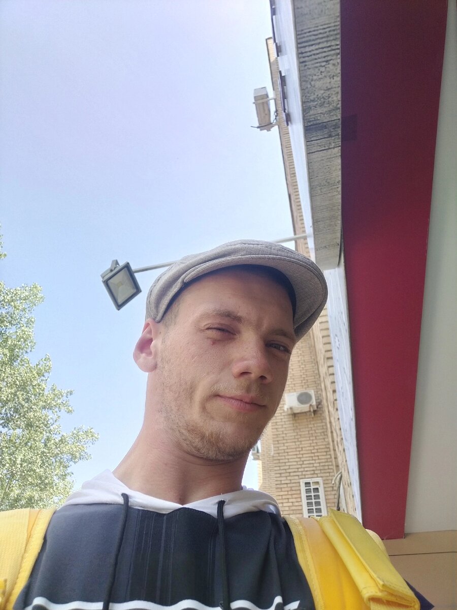 Июль 23, проснулася любовь к восьмиклинкам:)) И Яша)