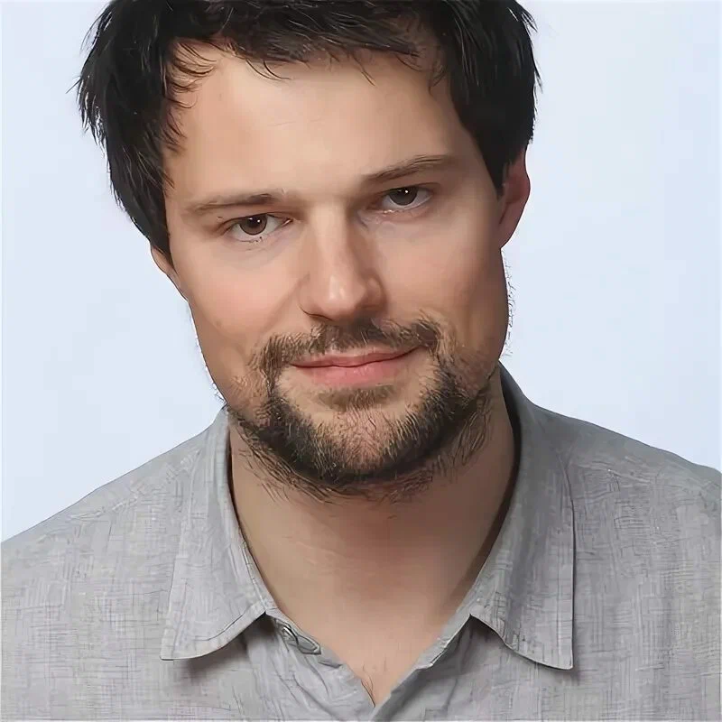 Данила Козловский