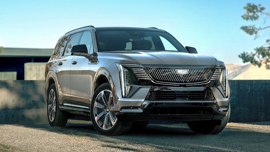    На фото: Cadillac Escalade IQL