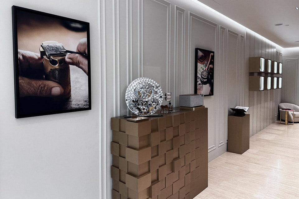 После открытия мануфактуры сервис будет также обслуживать клиентов из Санкт-Петербурга/Legacy Craft Service