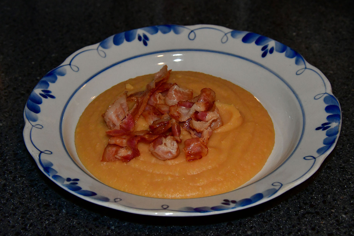 Бекон с горохом