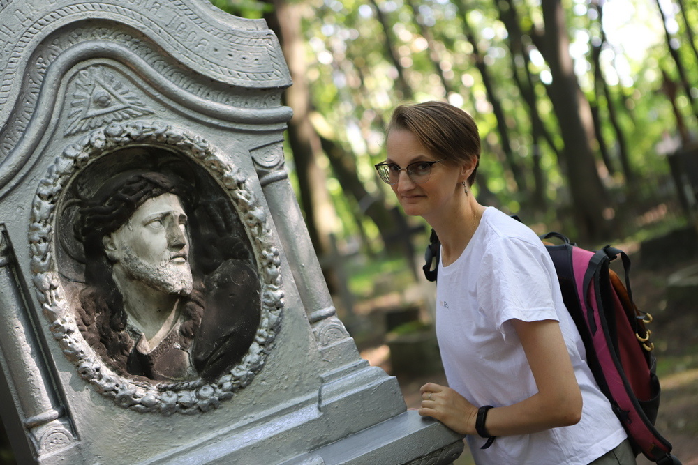 Новодевичье кладбище СПб, фото Т. Еровой.
