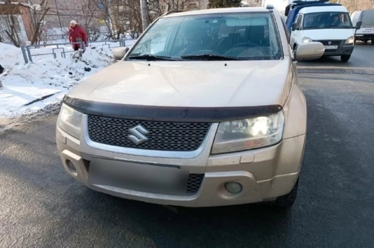    Водитель иномарки наехал на двух пешеходов в среду в Томске