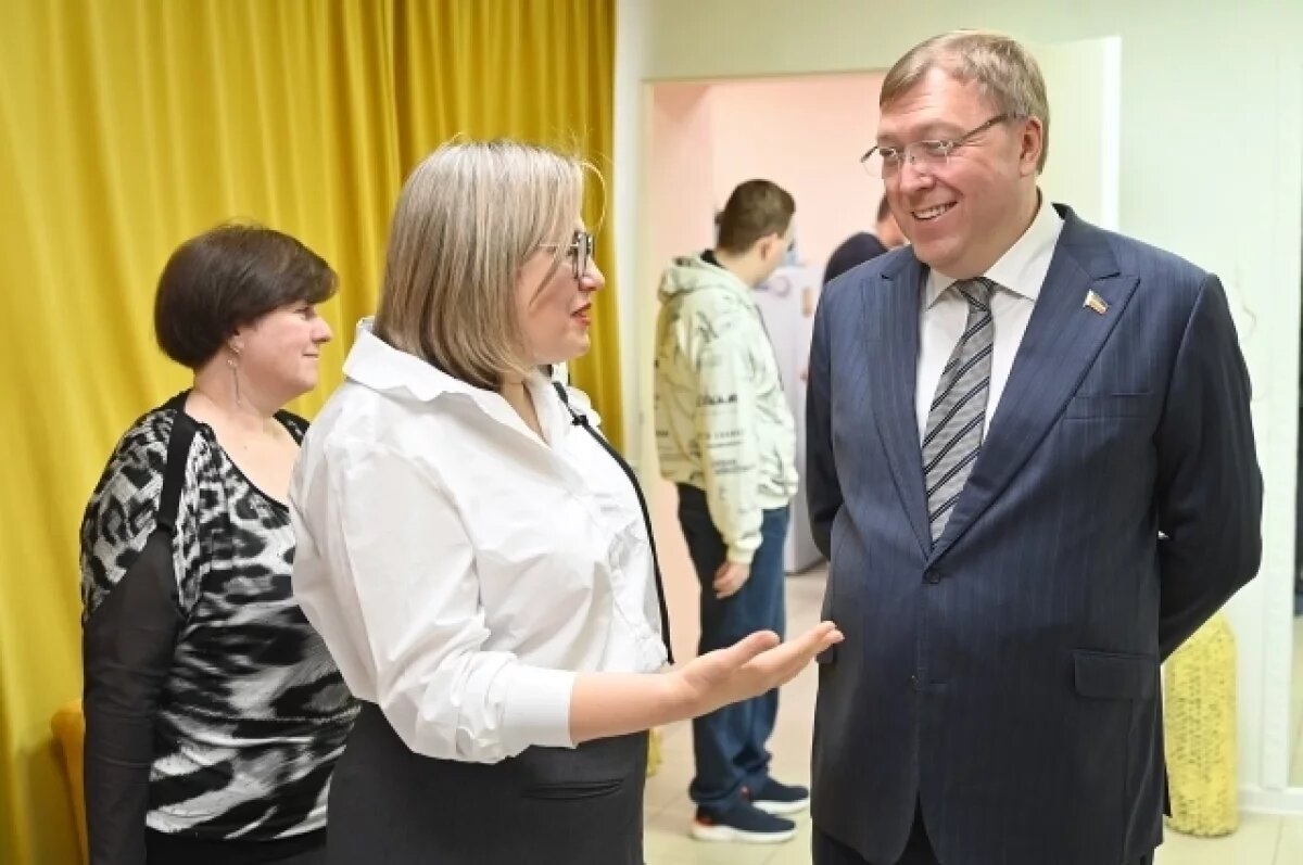    Александр Ищенко побывал в тренировочной квартире для особенных детей