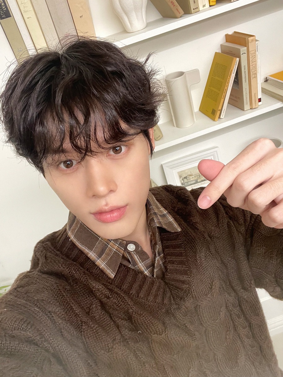    Принц из GHOST9Соцсети