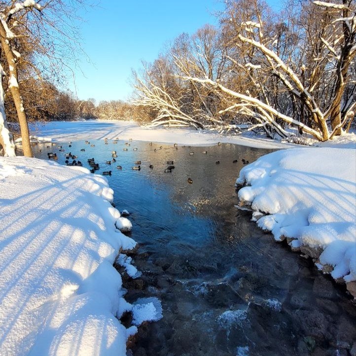 Голубые озёра прекрасны в любое время года