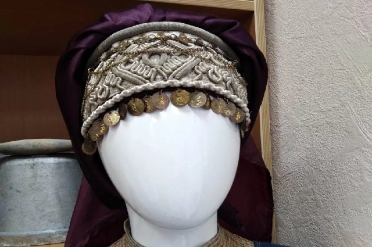    Жители Лабытнанги могут посетить выставку головных уборов ижемских коми