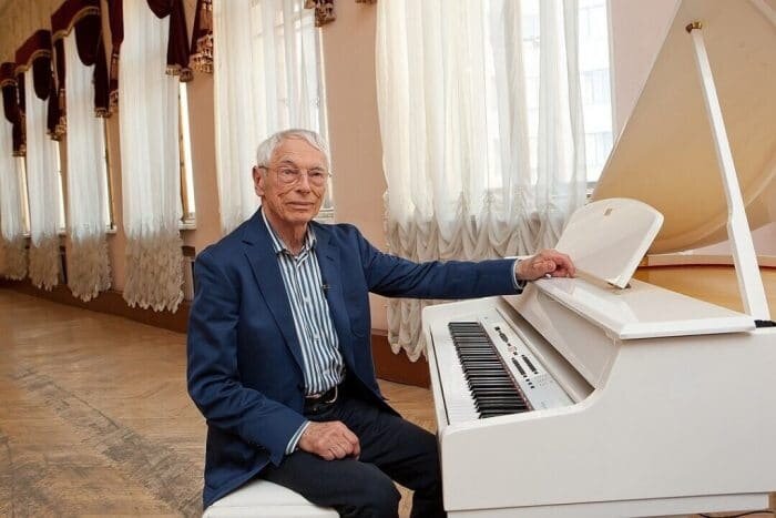 Фото из группы "Композитор Александр Зацепин", vk.com