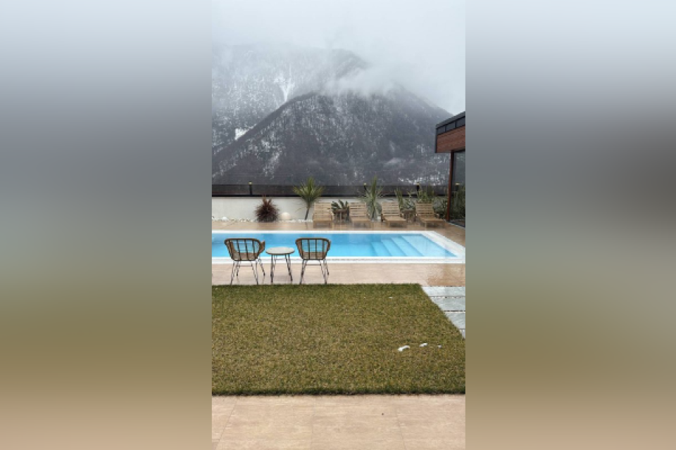    Отдых Дава и Мари Краймбрери в Сочи. Источник: Dava TV в Telegram