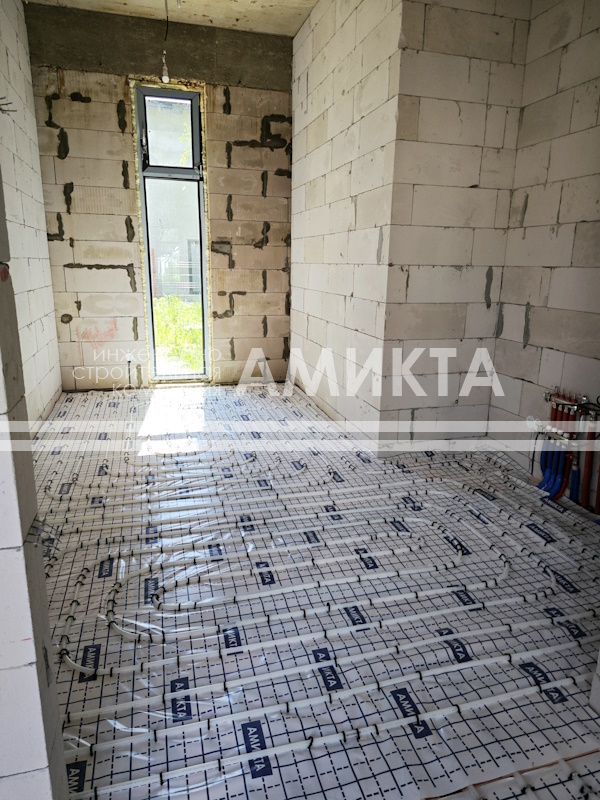 фотография со страницы https://amikta.ru/portfolio/montazh-inshenernuh-sistem-ukkovskoe