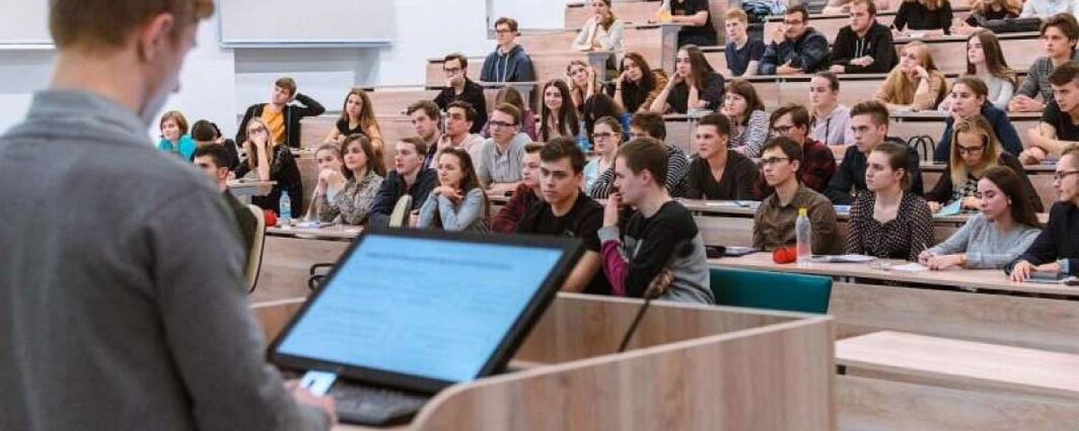    Стоит ли продолжать учёбу в университете, если возникли сложности?