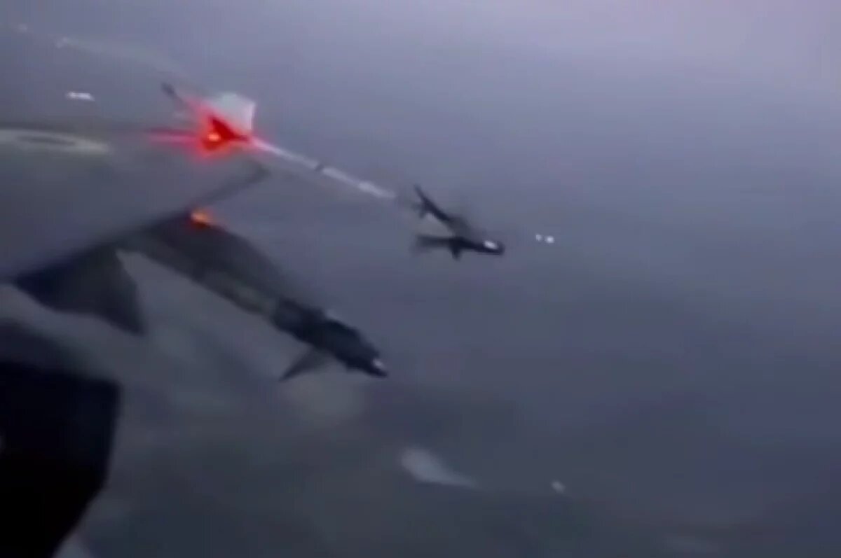    Пилот снял из кабины полет истребителя F-16AM на Украине