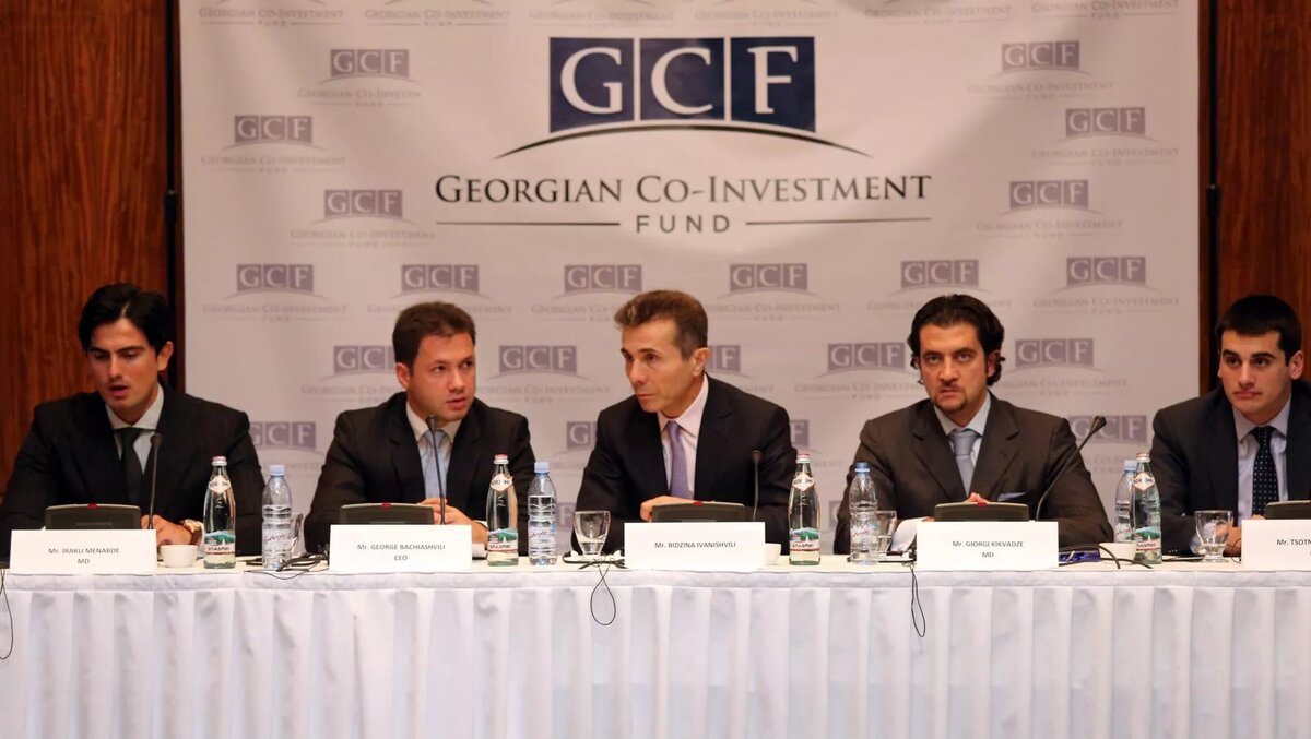 Георгий Бачиашвили и Бидзина Иванишвили (в центре) © Giorgi Bachiashvili