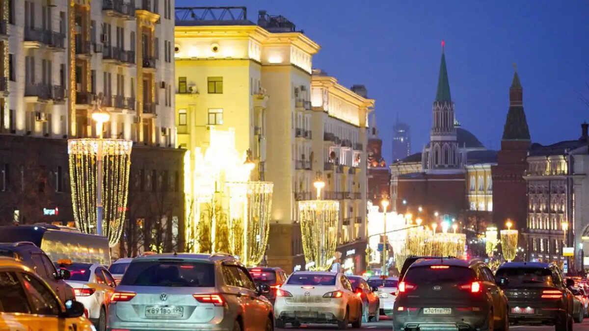    Автомобили.