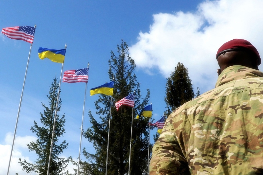    FT: США не будут передавать Киеву данные для точечных ударов по движущимся целям