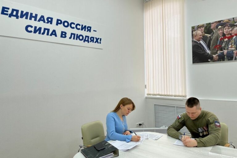    В Оренбурге участник СВО будет участвовать в предварительном голосовании «Единой России» Кристина Просвиркина