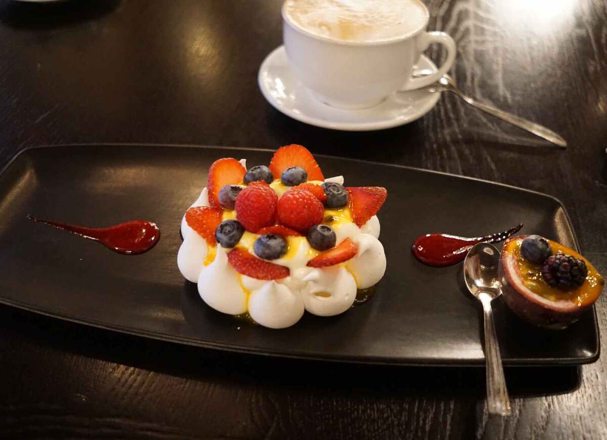 Десерт "Павлова". Фото 2016 год