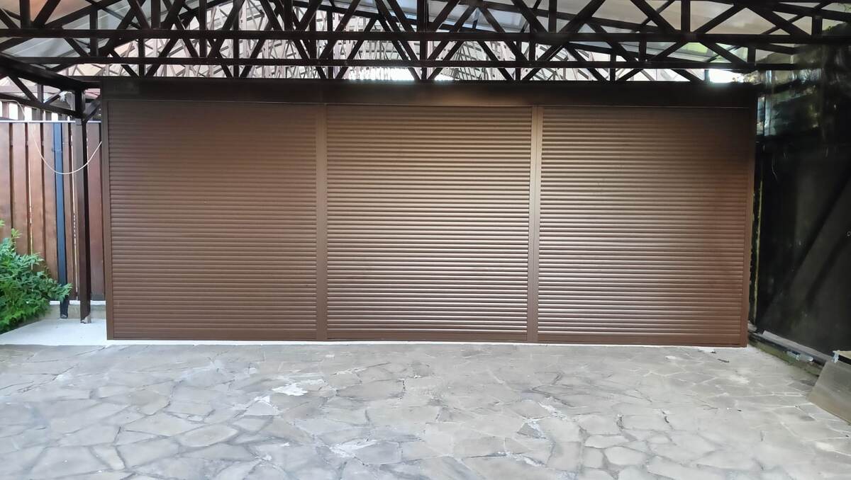 роллетный шкаф