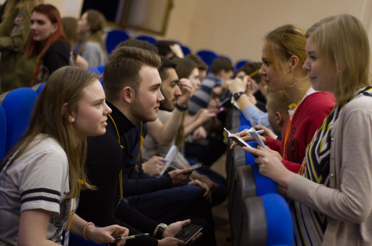    Мои дети учатся в Московском институте электроники и математики им. А.Н. Тихонова НИУ ВШЭ