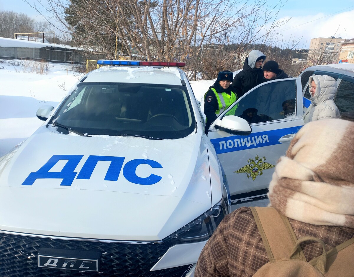    Старшеклассники Чайковского посетили полицию и узнали о работе правоохранителей