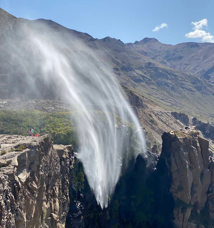 Cascada Invertida, авторский тур по Чили