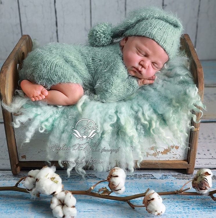 Гномик младенец