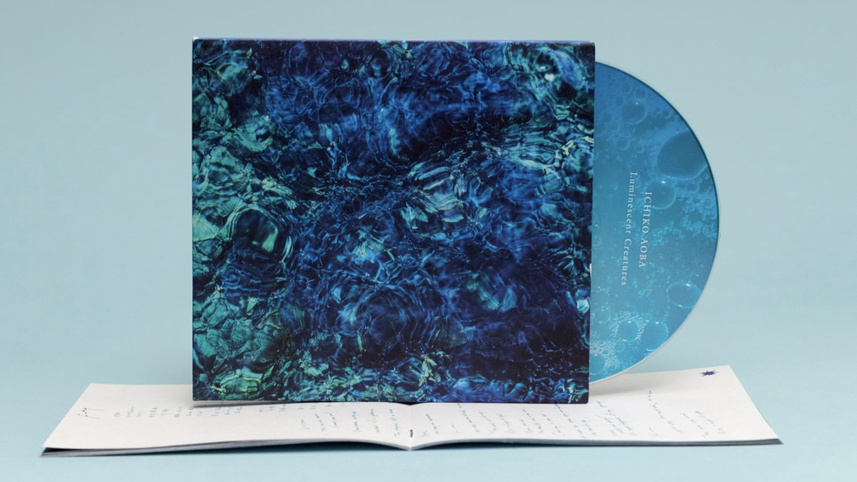 Оформление альбома Ichiko Aoba – "Luminescent Creatures"