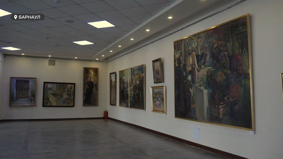    Картины. Музей "Город". Выставка.. Источник: телеканал "Толк"