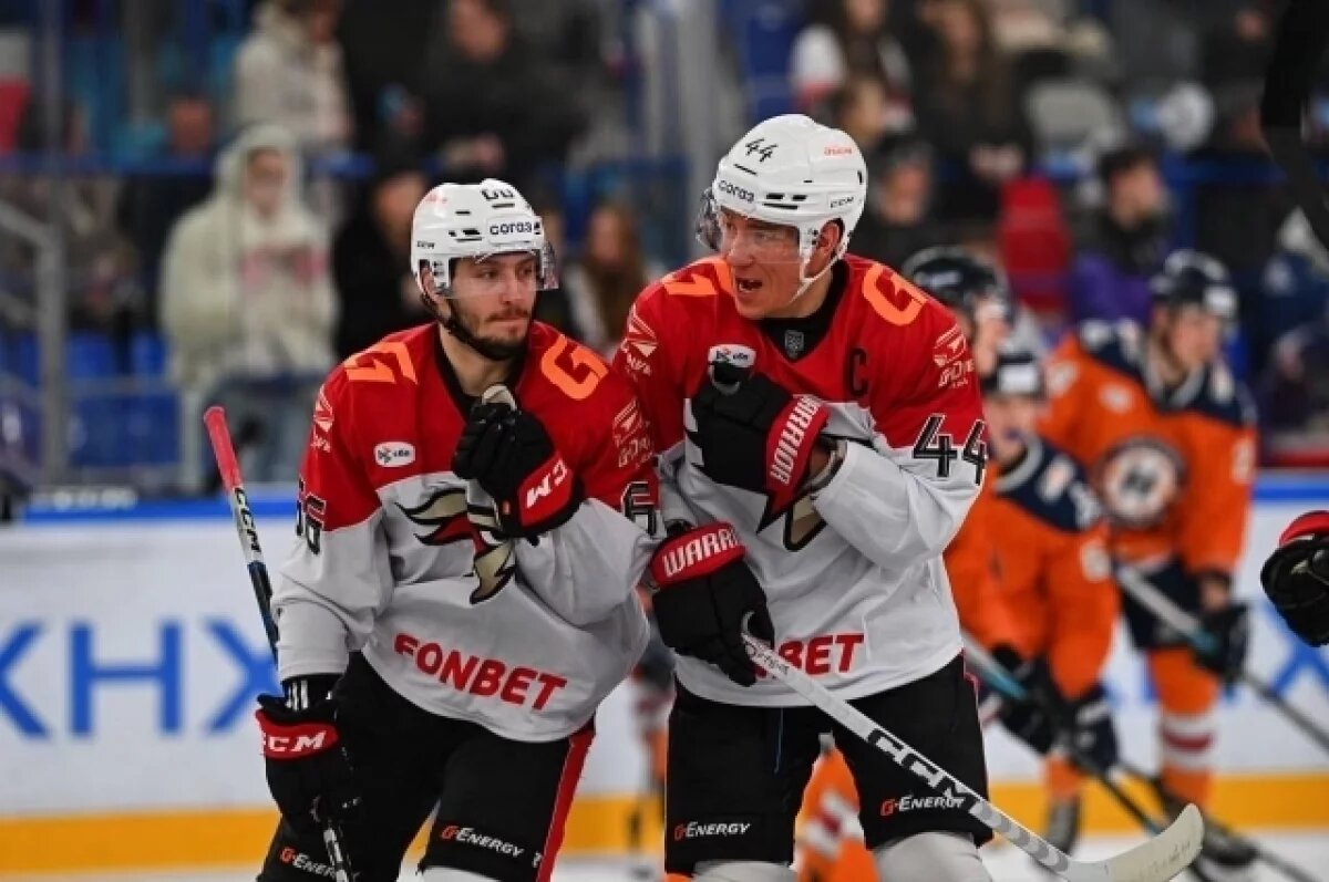    Три игрока омского «Авангарда» вошли в список лучших хоккеистов КХЛ