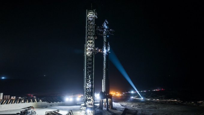 Подготовка к восьмому испытательному полёту космического корабля Starship