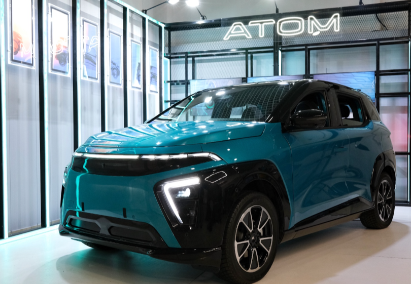 Поставщиком комплекта стекол для электромобиля «Атом» выбран Борский стекольный завод.